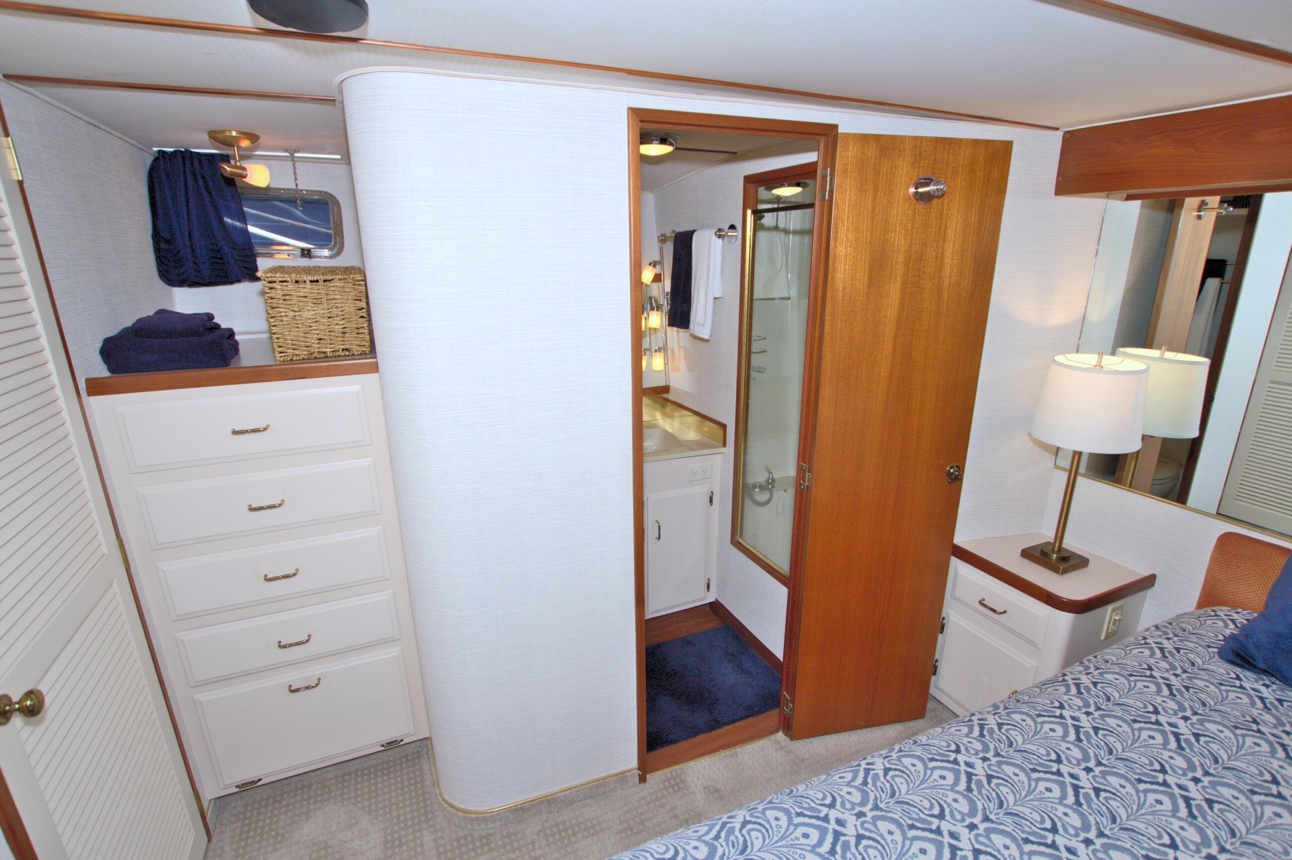 Tollycraft-61 Pilothouse Motor Yacht 1989-Brown FL-US-9206681 | Thumbnail