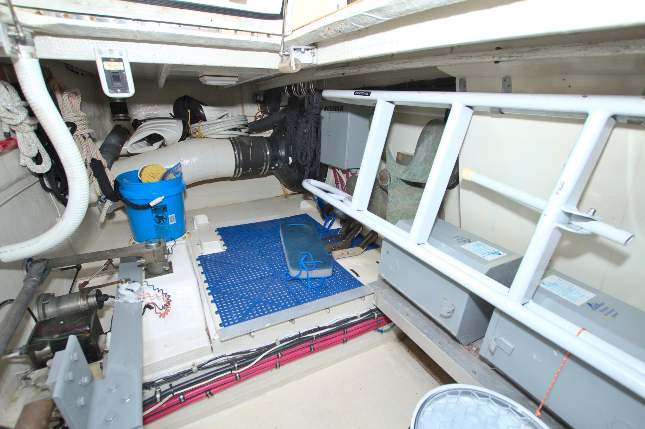Tollycraft-61 Pilothouse Motor Yacht 1989-Brown FL-US-9206681 | Thumbnail