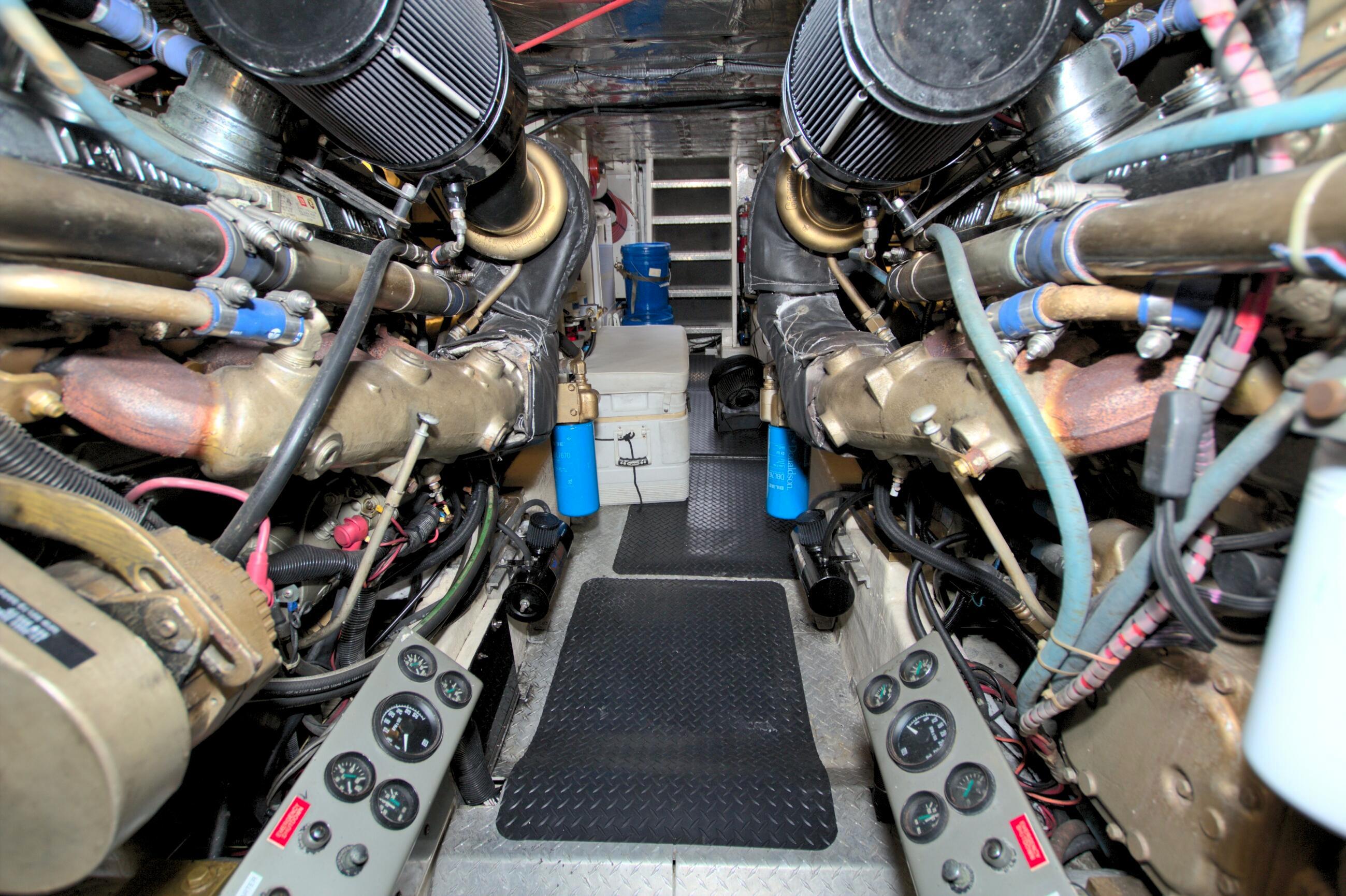 Tollycraft-61 Pilothouse Motor Yacht 1989-Brown FL-US-9206681 | Thumbnail