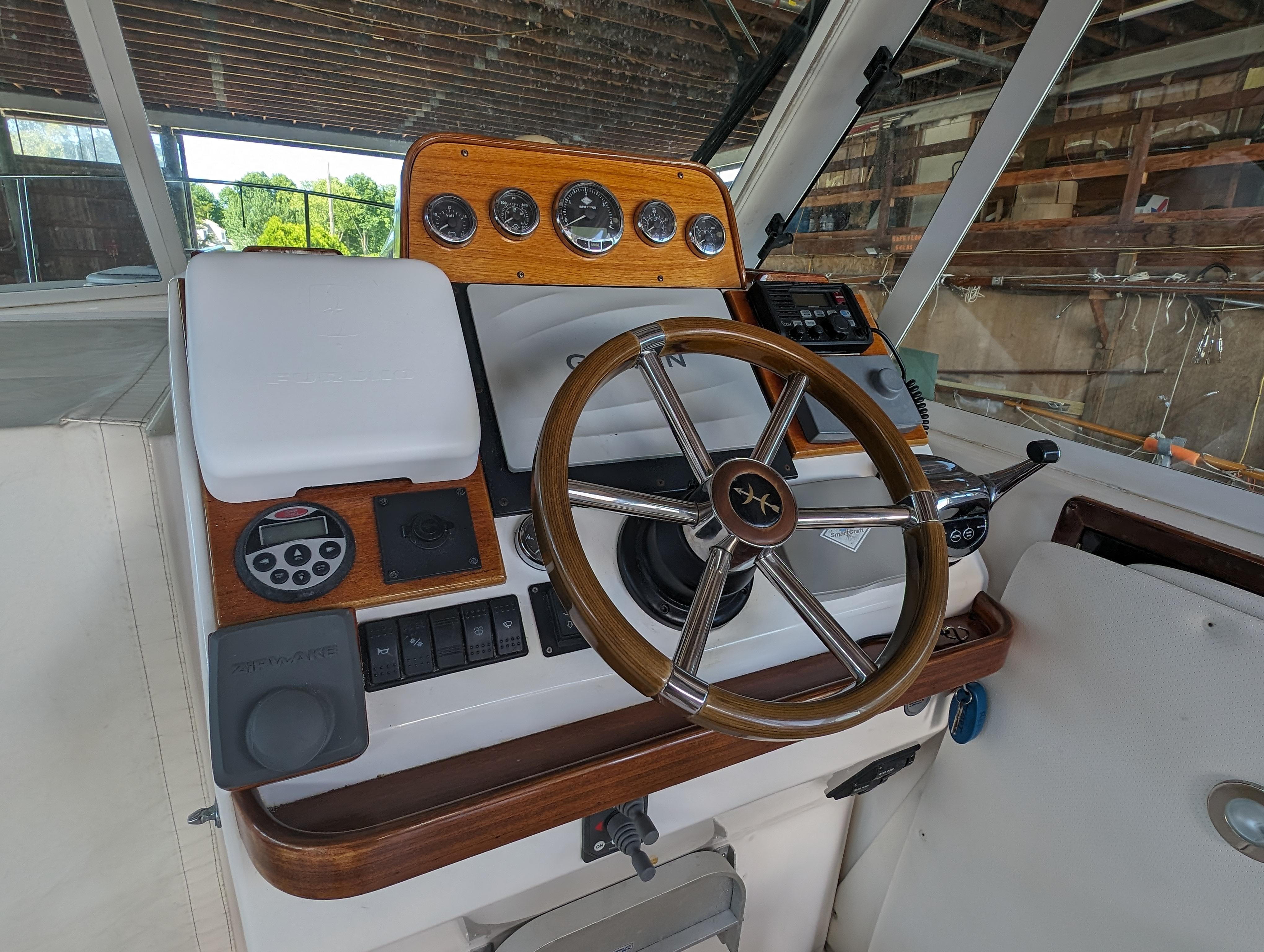 Hunt Yachts-Surfhunter 33 2006-Wilbury NY-US-Hunt Surf Hunter 33 Wilbury-9496692 | Thumbnail