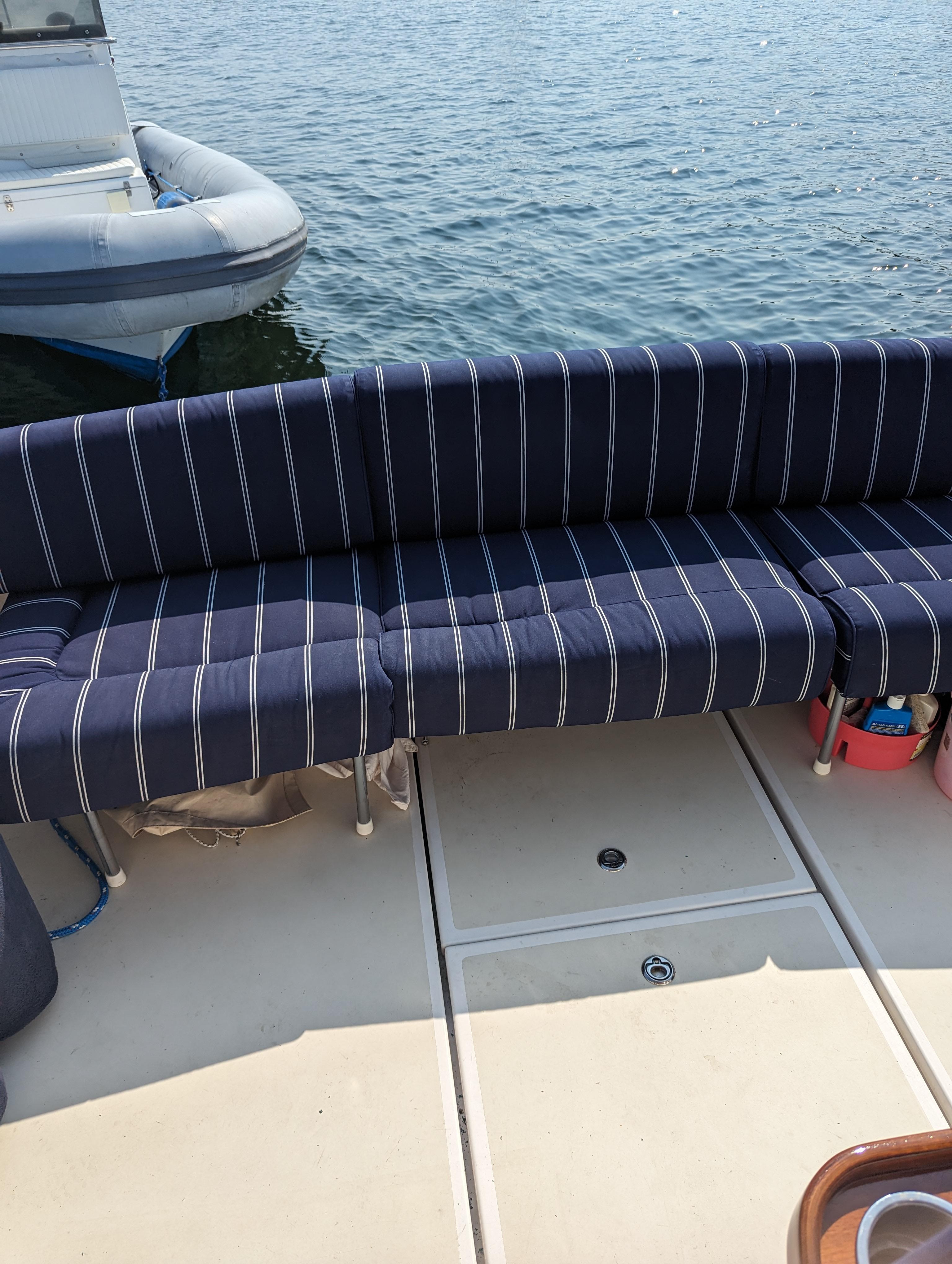Hunt Yachts-Surfhunter 33 2006-Wilbury NY-US-Hunt Surf Hunter 33 Wilbury-9496692 | Thumbnail