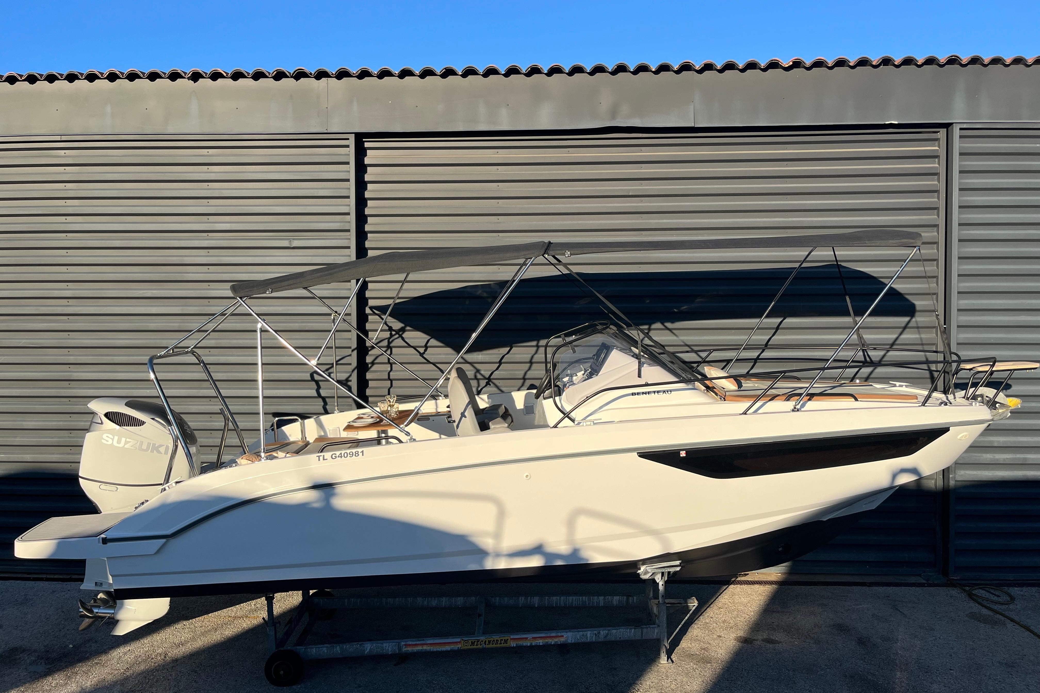 Beneteau Flyer 8 SUNdeck
