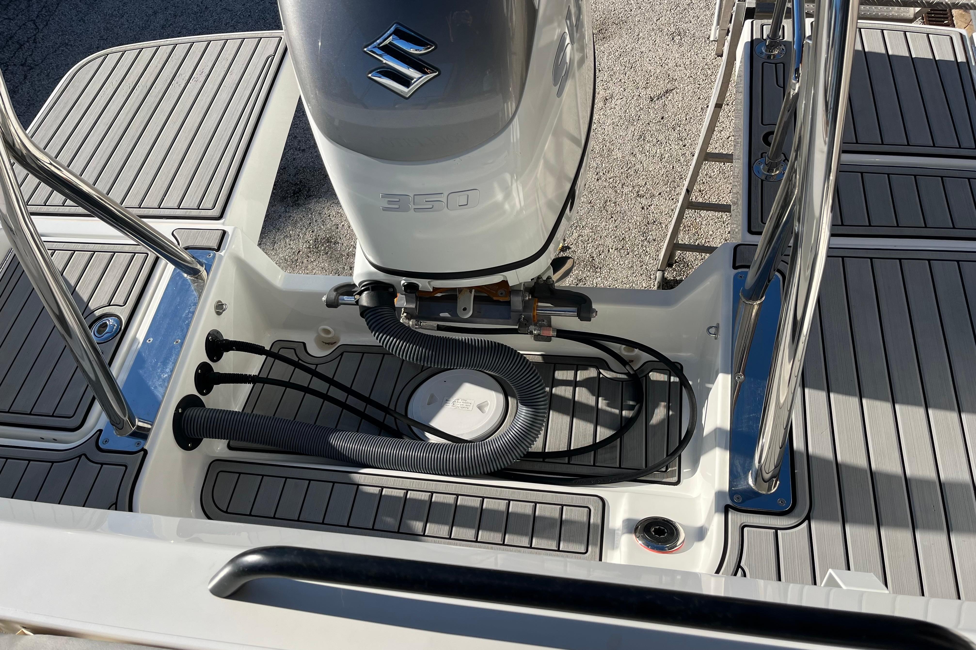 Beneteau Flyer 8 SUNdeck