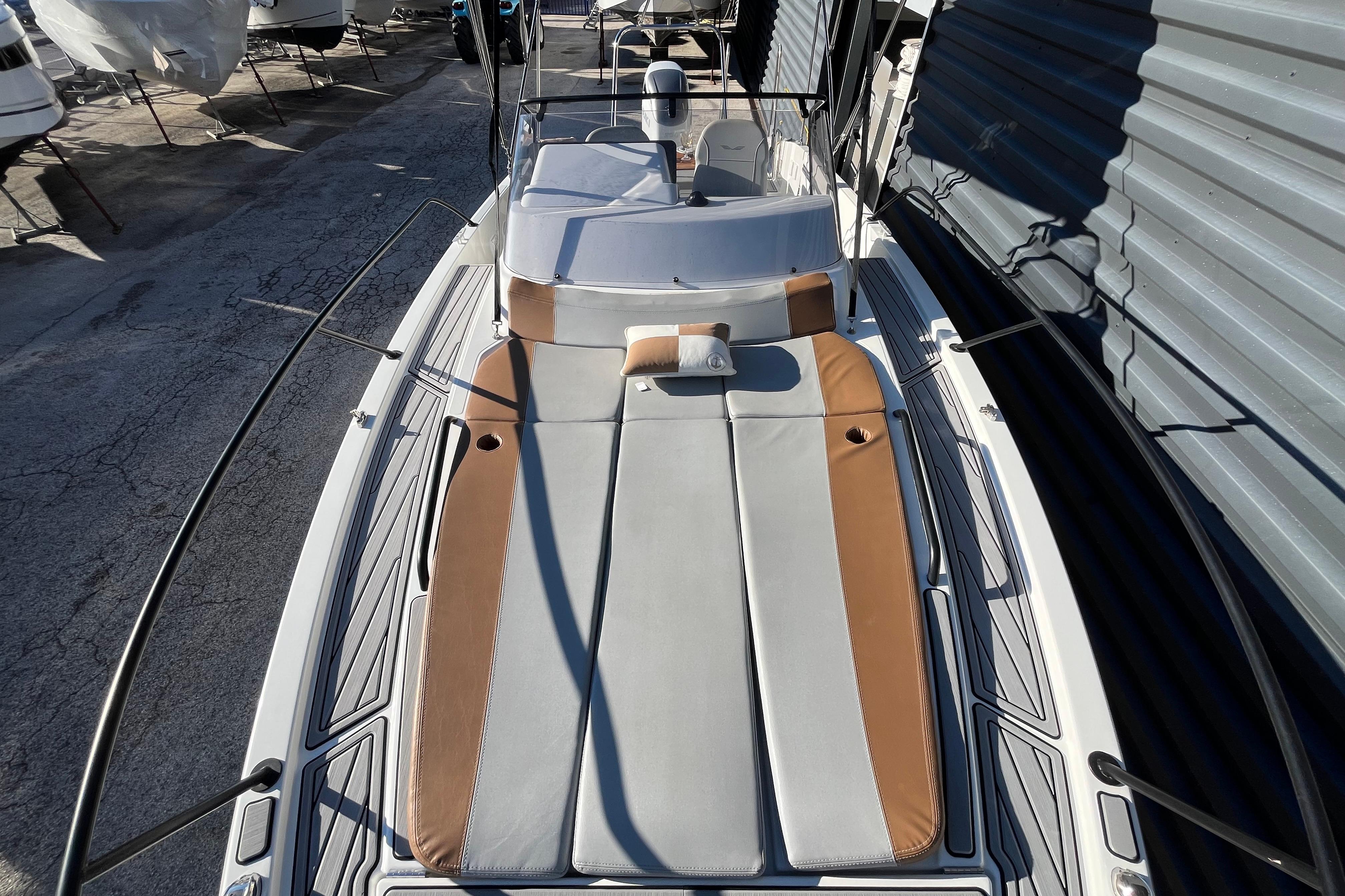 Beneteau Flyer 8 SUNdeck