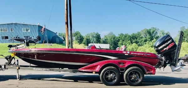 2017 Ranger Boats boat for sale, model of the boat is Z520C & Image # 1 of 17