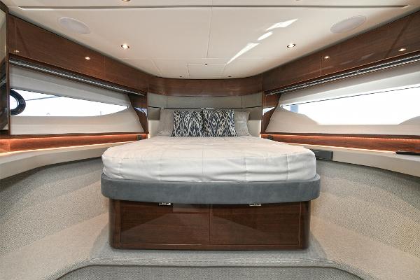 62' Princess, Listing Number 100897619, Image No. 58