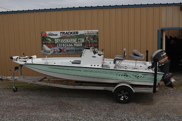 2021 Xpress boat for sale, model of the boat is H20B & Image # 1 of 9