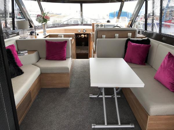 Sealine F46