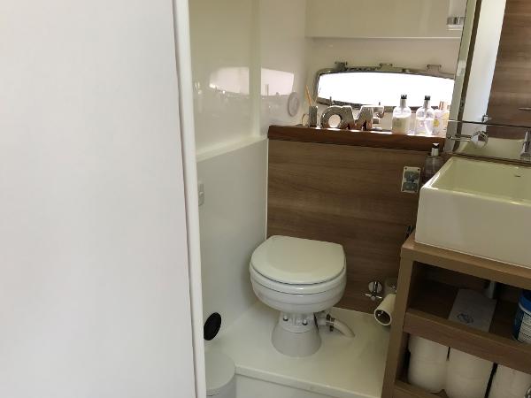 Sealine F46
