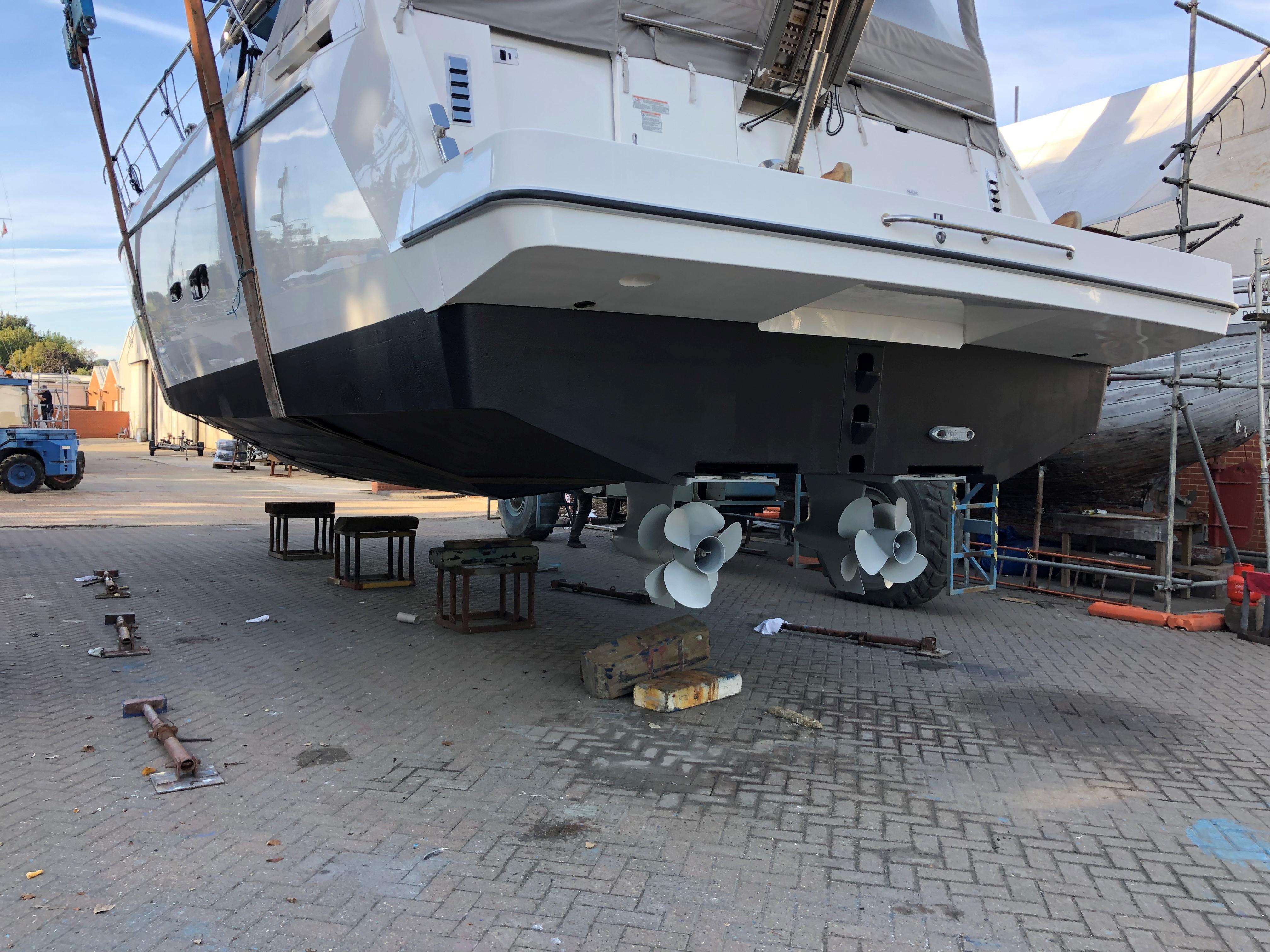 Sealine F46