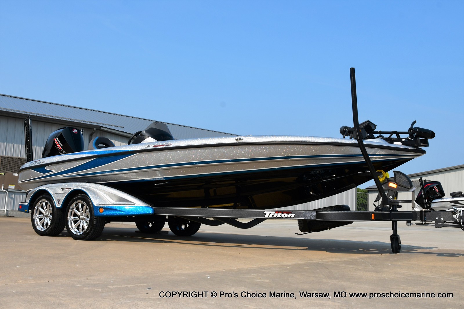 2021 Triton boat for sale, model of the boat is 21 TRX Patriot & Image # 2 of 50