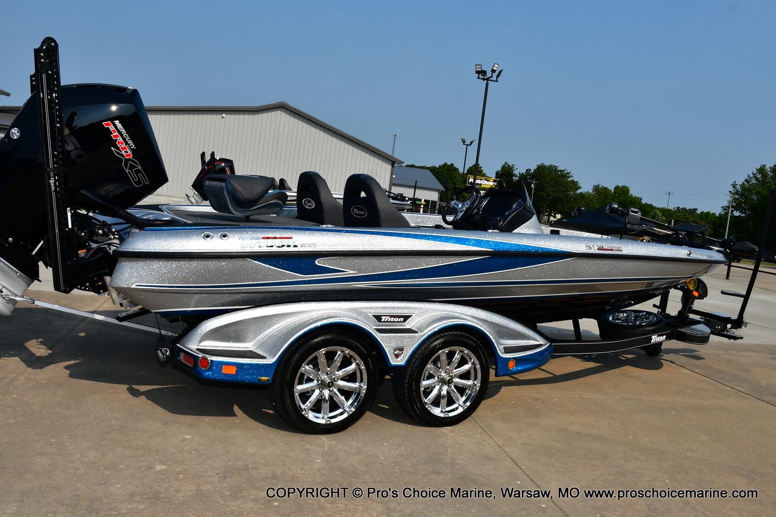2021 Triton boat for sale, model of the boat is 21 TRX Patriot & Image # 33 of 50
