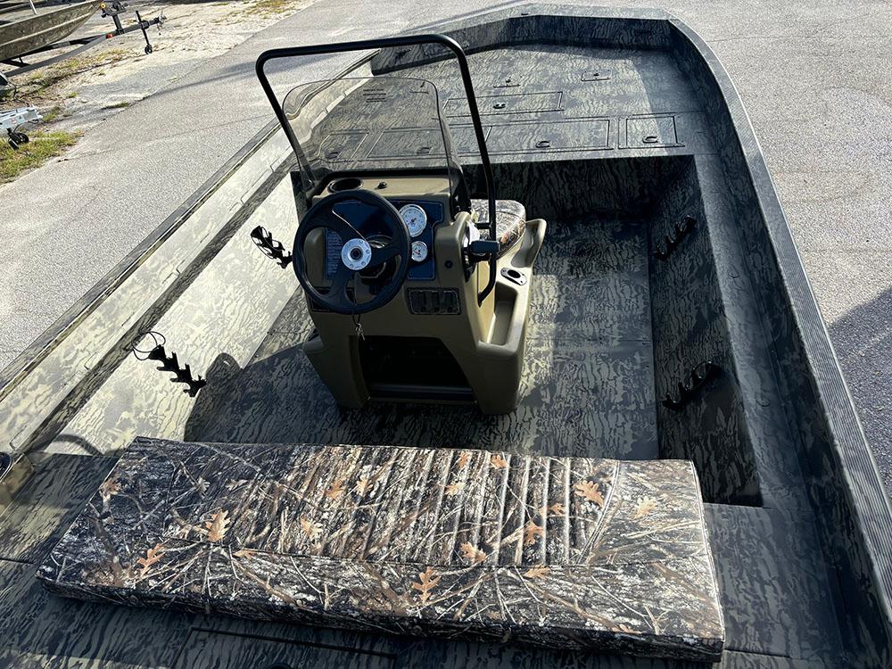 2025 Tracker® Boats Grizzly® 2072 CC