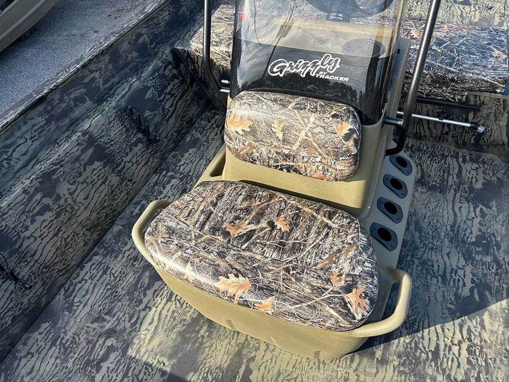 2025 Tracker® Boats Grizzly® 2072 CC