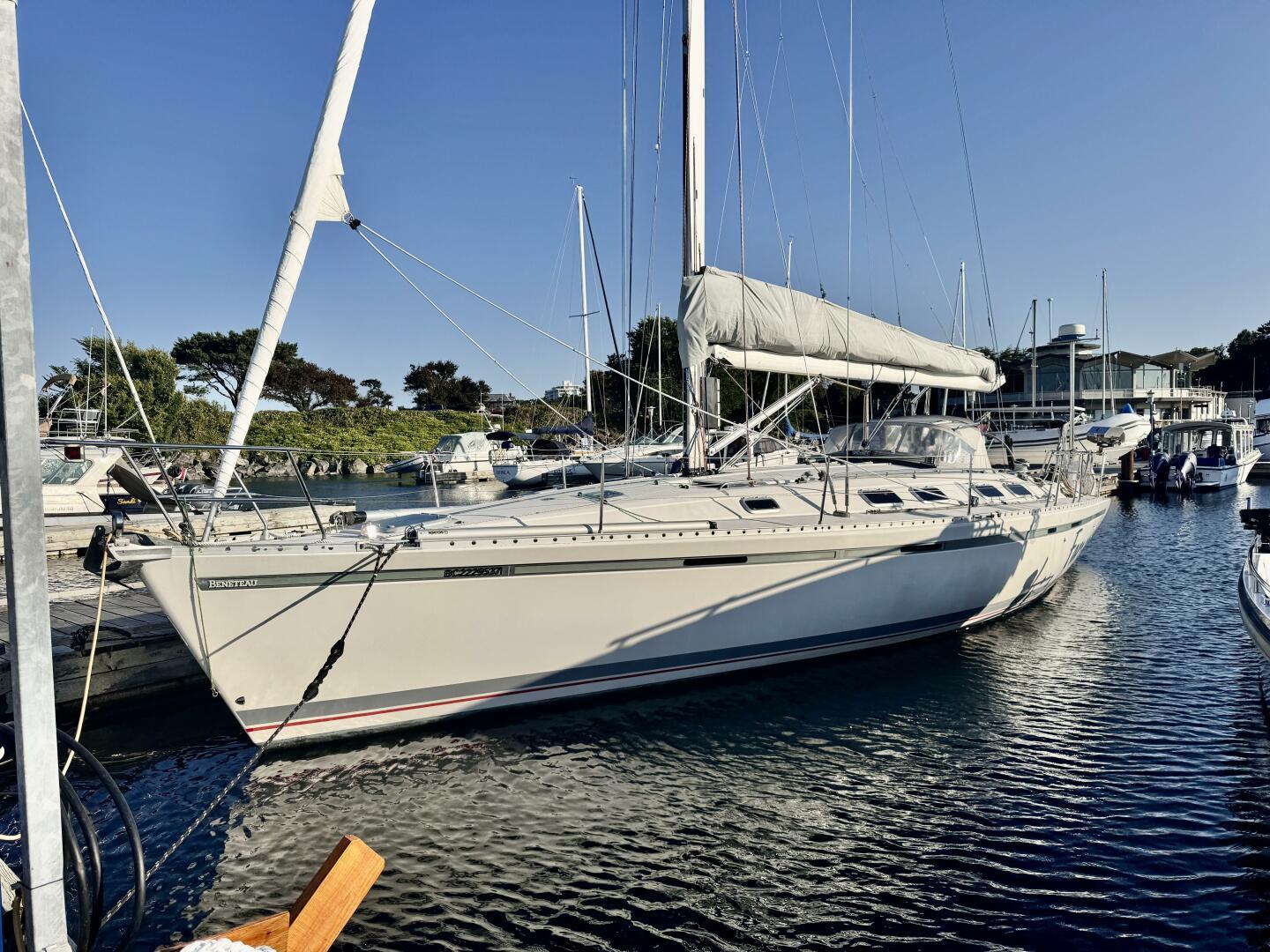 Yacht Photos Pics