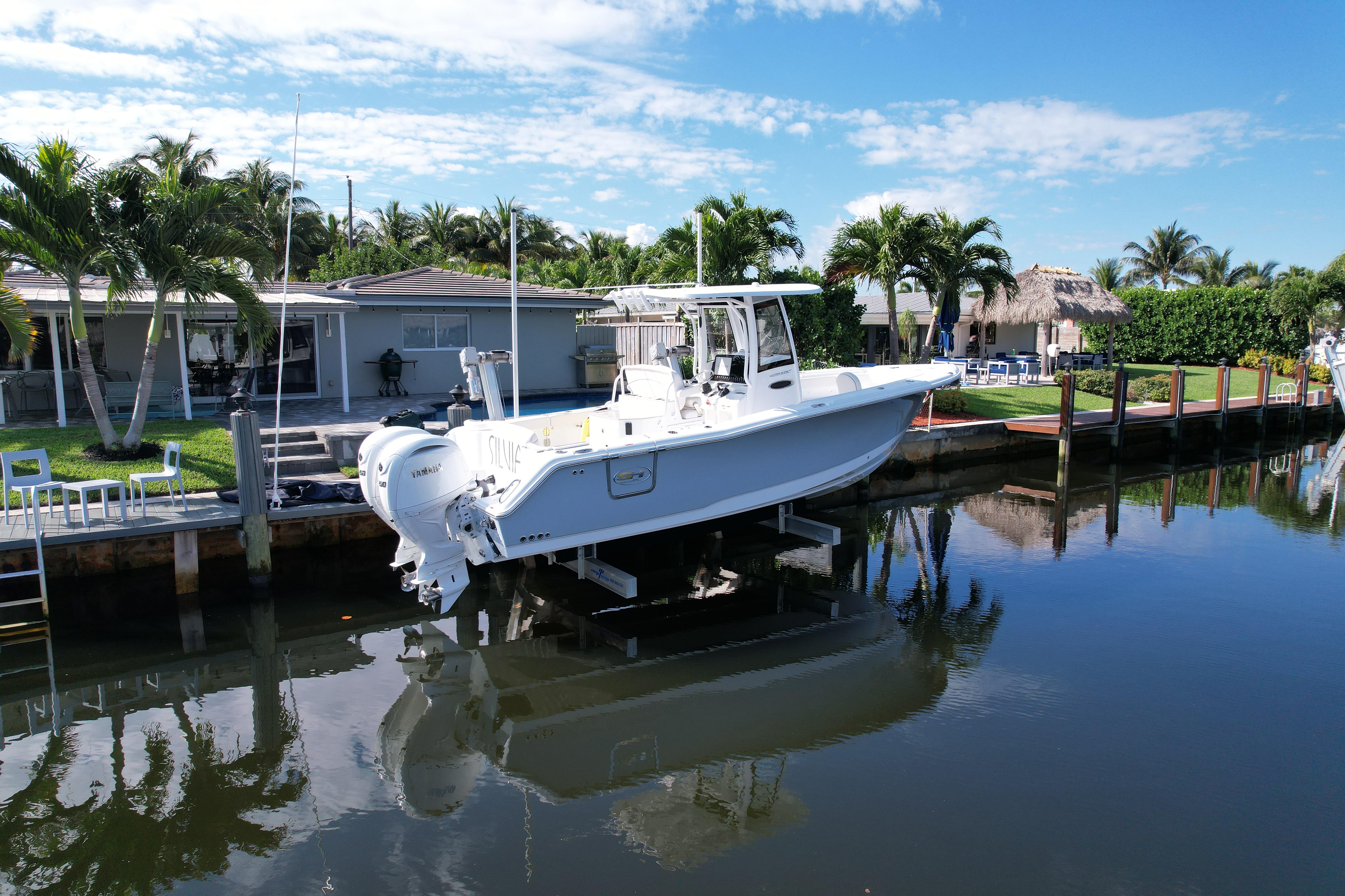 2024-sea-hunt-ultra-275-se-power-9696718-20250227152924055-1_XLARGE
