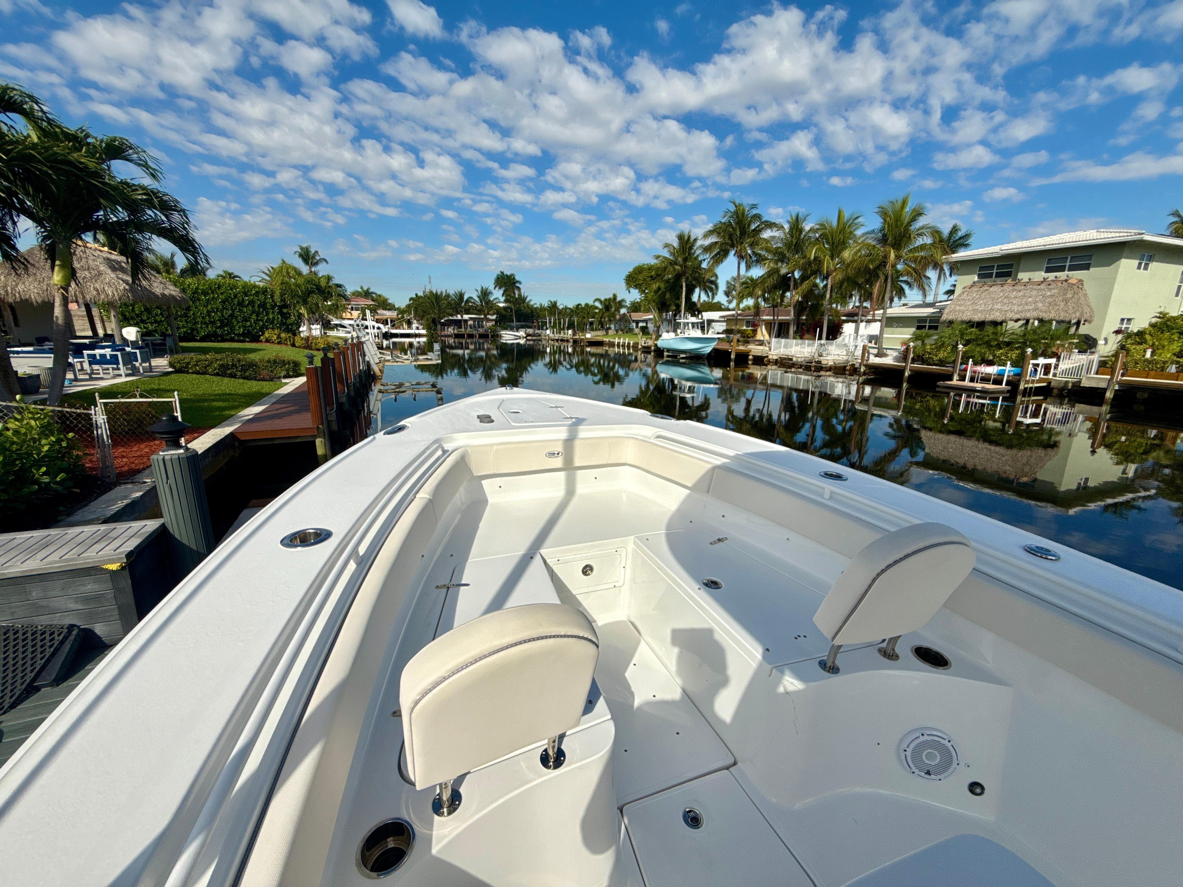2024-sea-hunt-ultra-275-se-power-9696718-20250227153136520-1_XLARGE