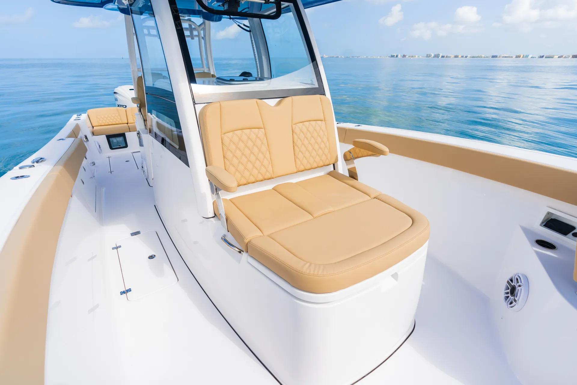 2026 Sportsman Heritage 321 Center Console-6