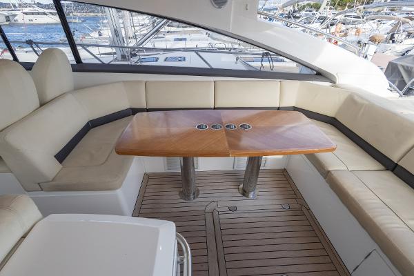 Princess Motor Yacht Sales - Used Princess V56