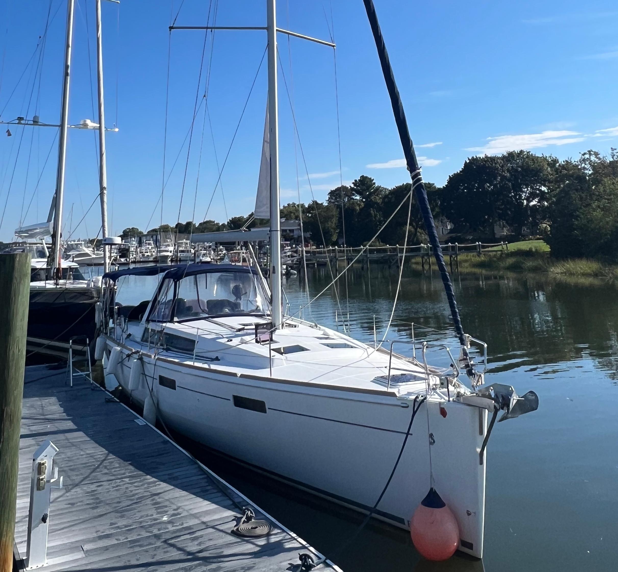 Yacht Photos Pics