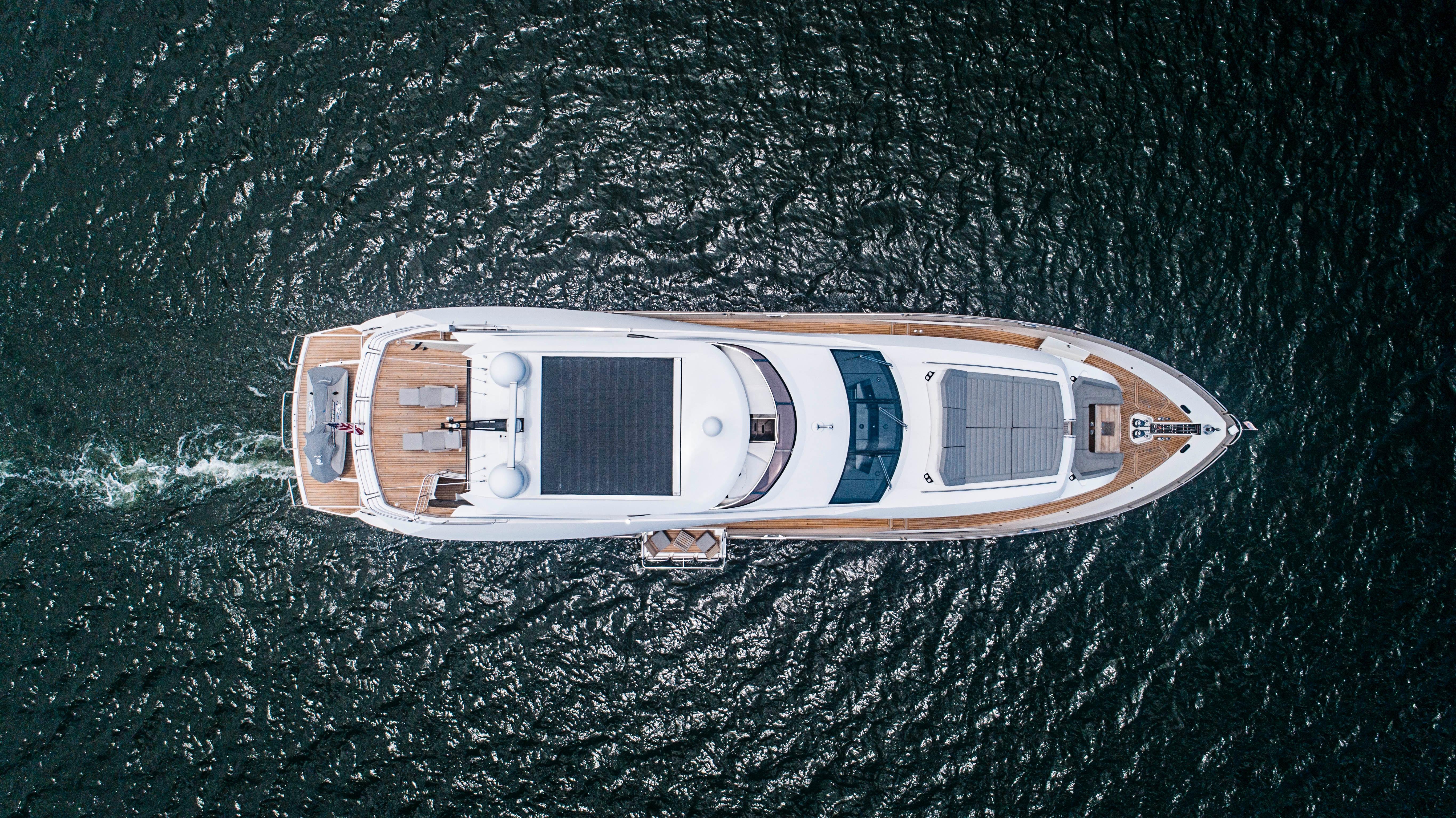 2017 Sunseeker 95 Yacht Jade