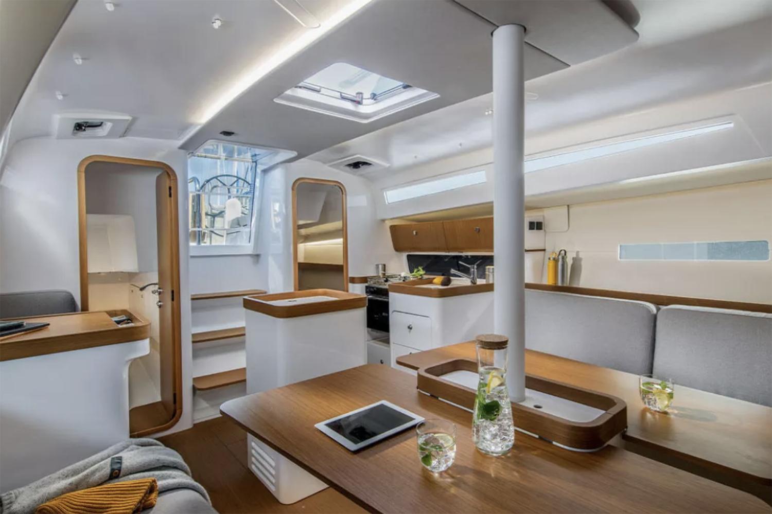 Yacht Photos Pics