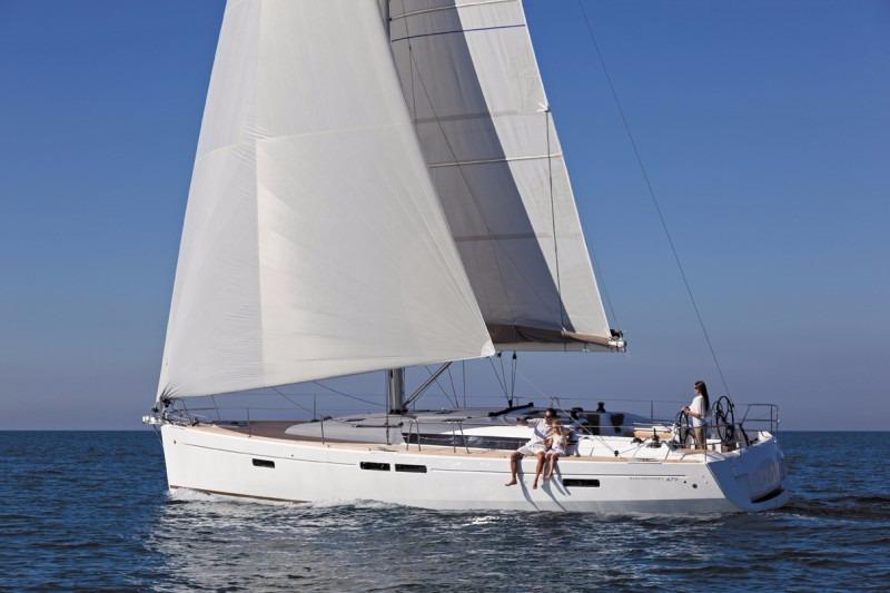 Newport RI Yacht Brokerage