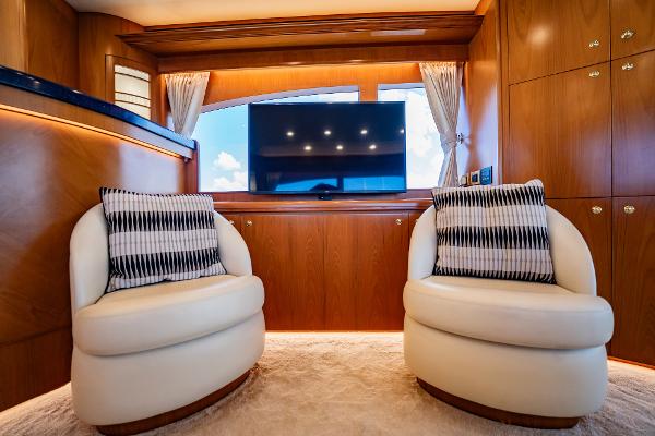 62' Horizon, Listing Number 100917667, - Photo No. 11