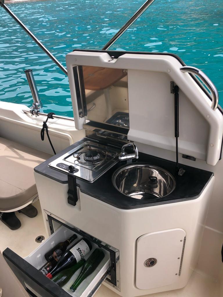 Quicksilver Activ 755 Sundeck (De ocasión)