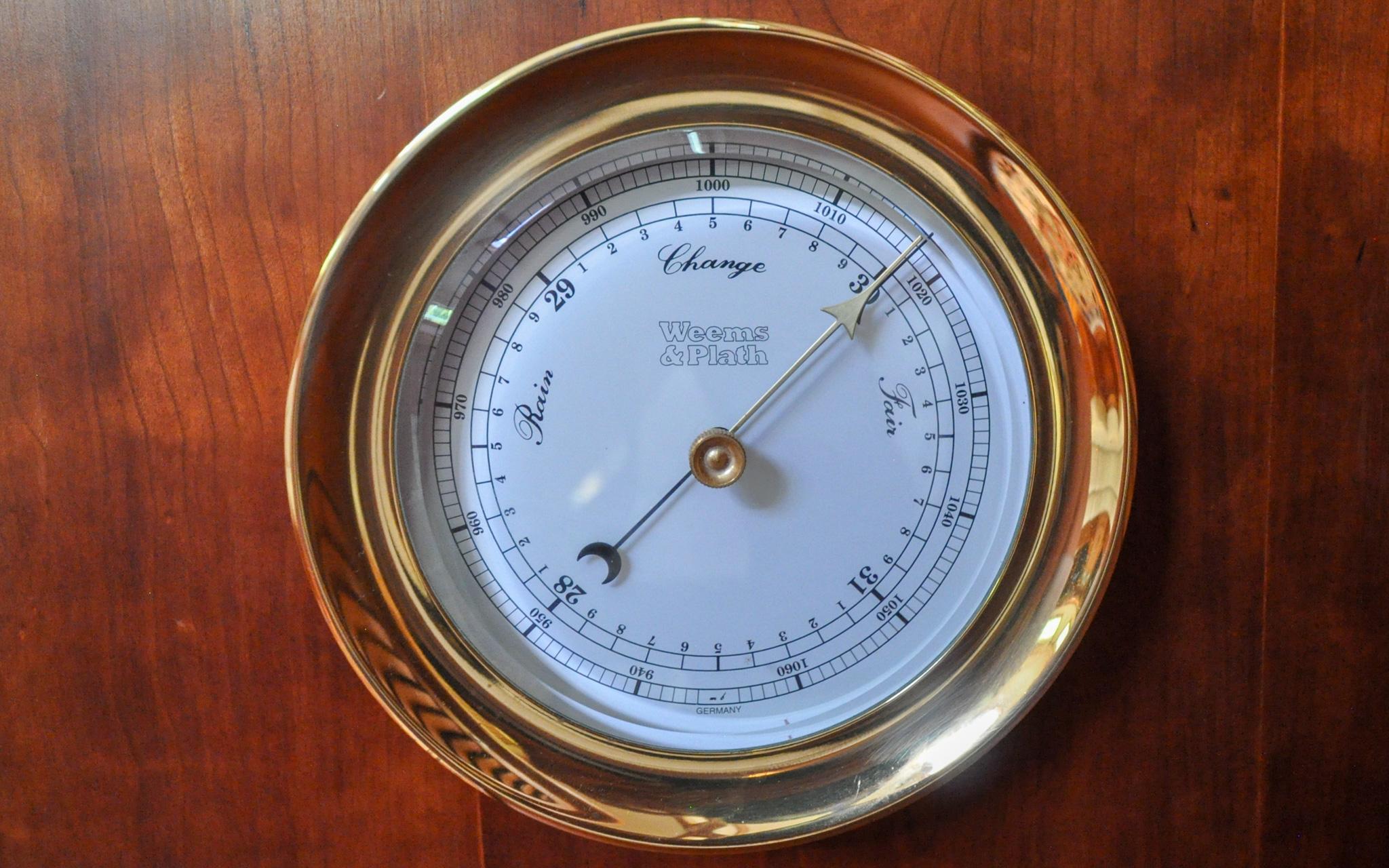 Jezebel Yacht Photos Pics Sabre 426 - Jezebel - Salon - Ships Barometer