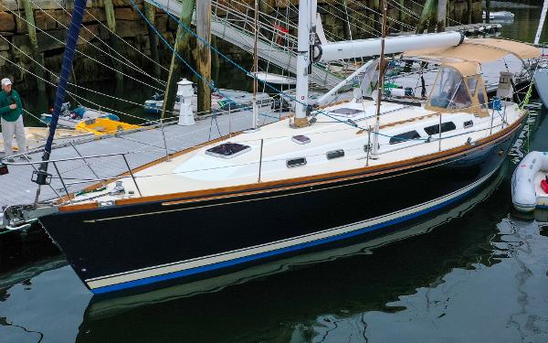 Photo of 2004 Sabre 42'