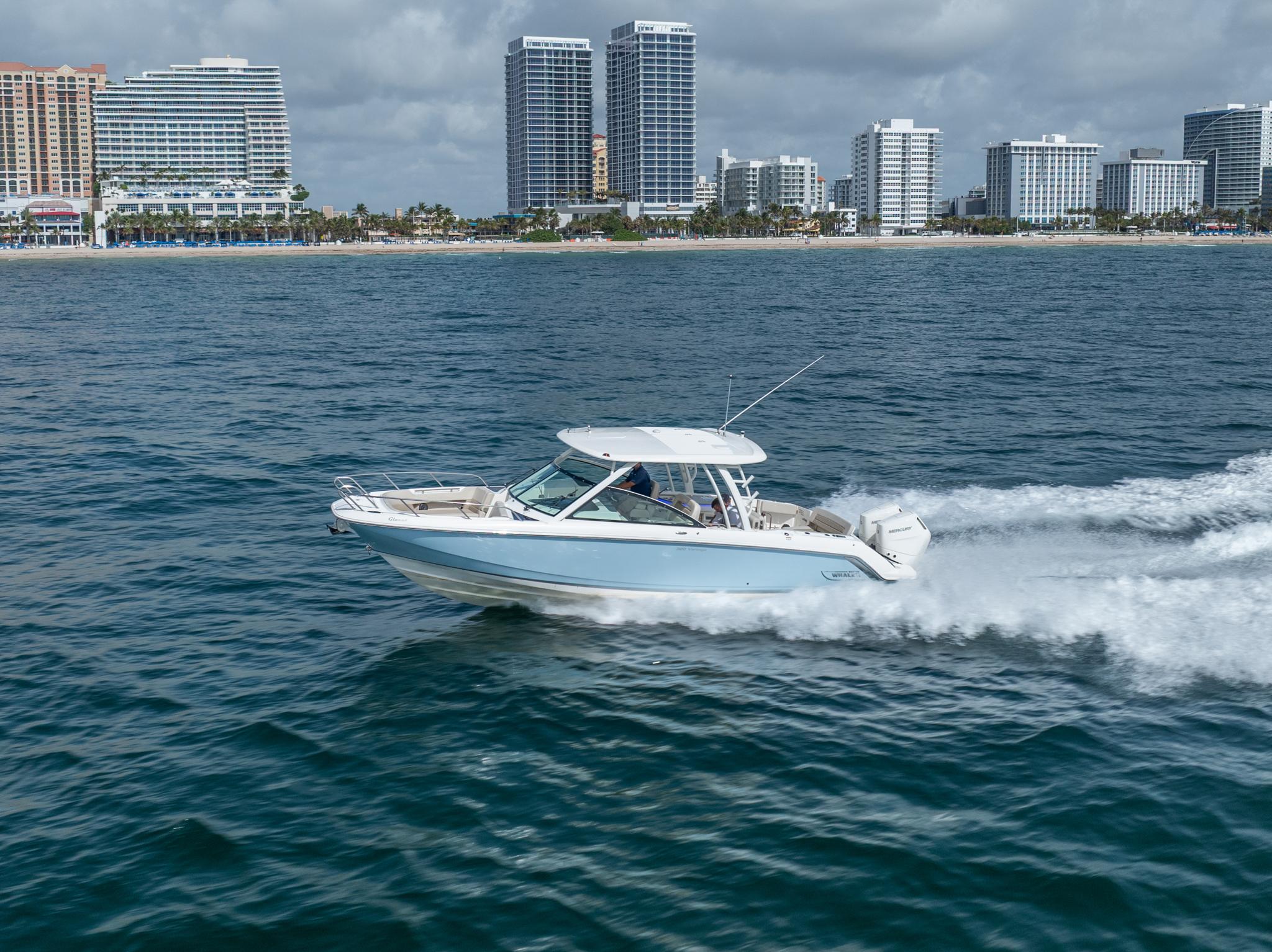 2024-boston-whaler-320-vantage-power-9836749-20250617061620240-1