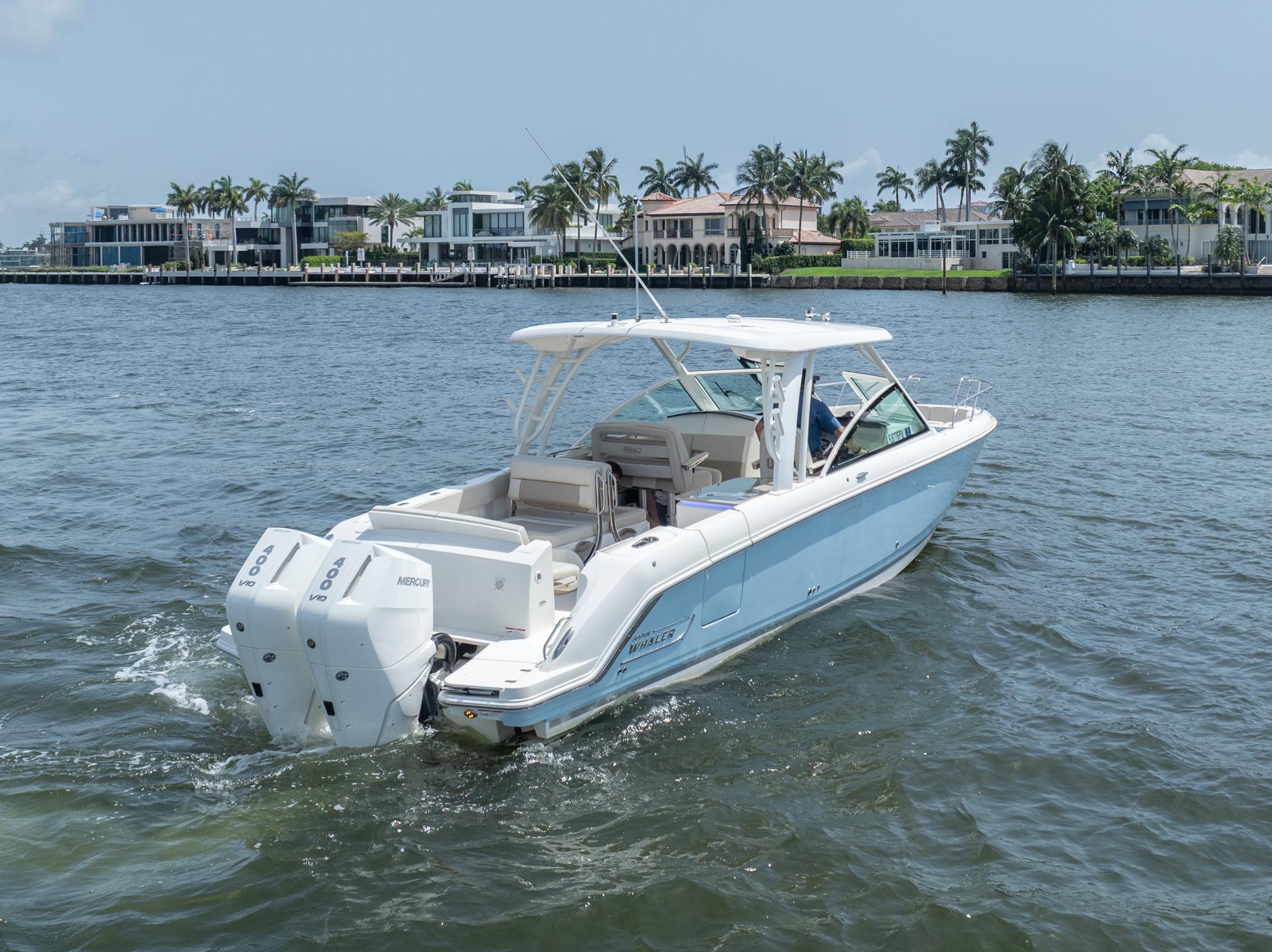2024-boston-whaler-320-vantage-power-9836749-20250617061630049-1