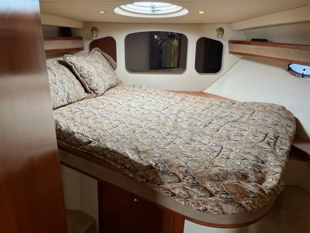 37' Cruisers Yachts, Listing Number 100906352, Image No. 14