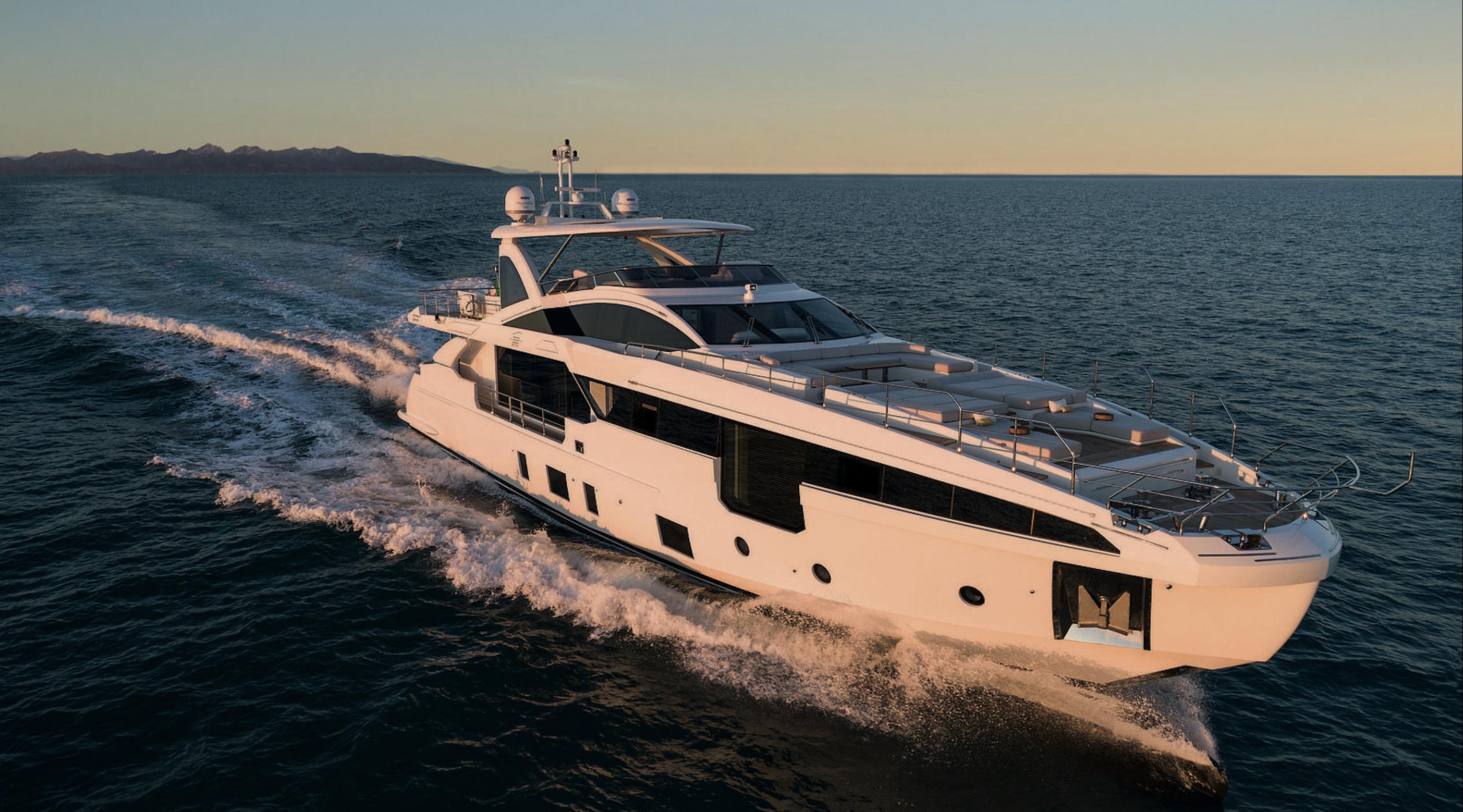 2020 Azimut grande 32 metri