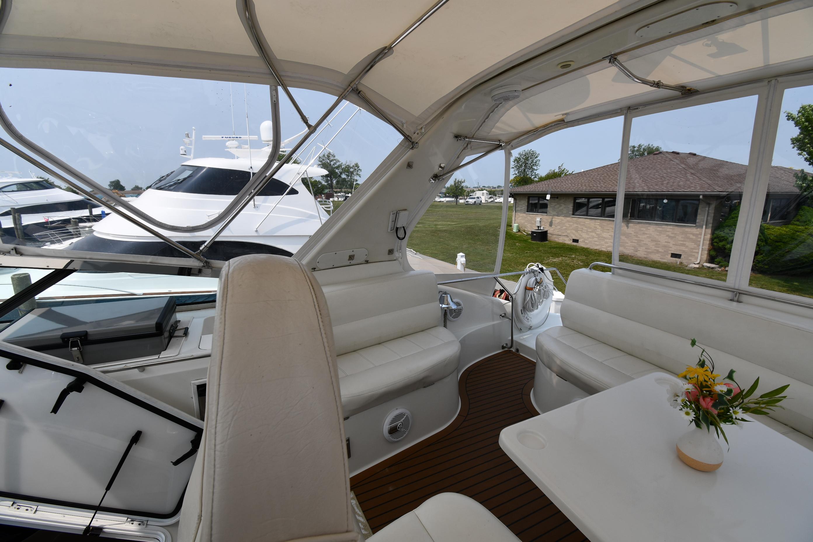 1998-carver-530-voyager-pilothouse-power-9826766-20250604115329982-1_XLARGE