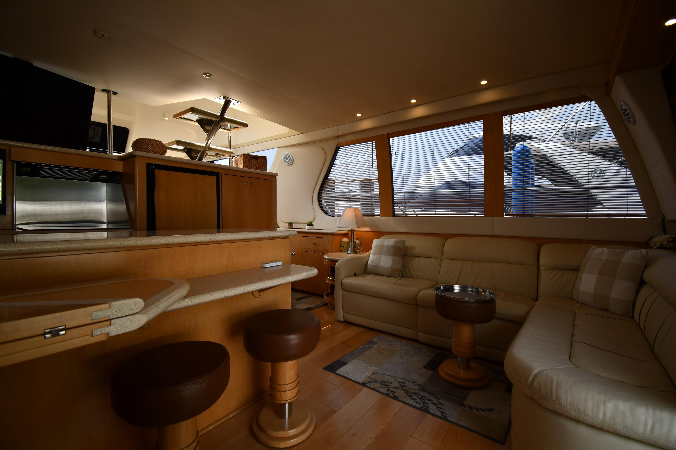 1998-carver-530-voyager-pilothouse-power-9826766-20250604115410953-1_XLARGE