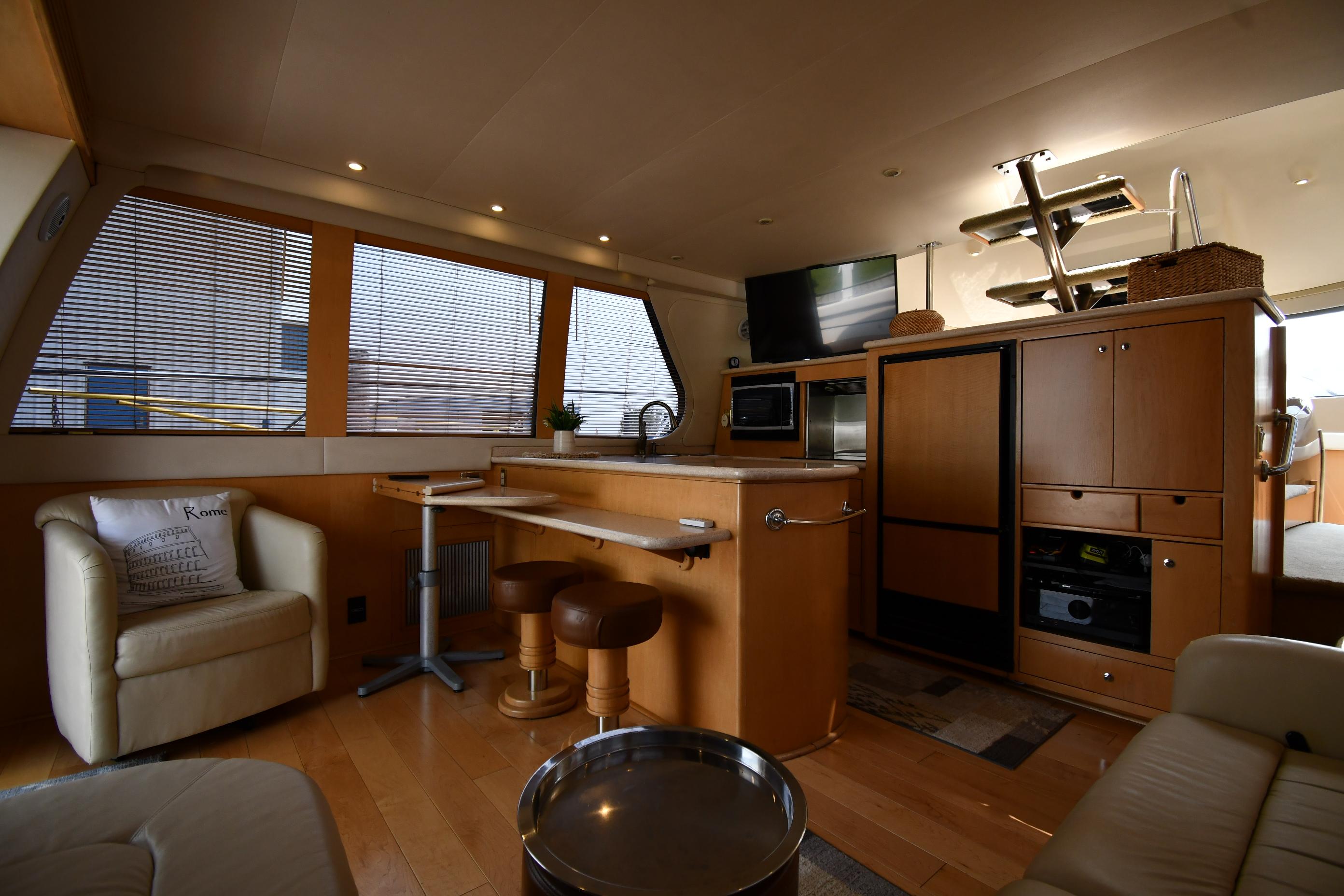 1998-carver-530-voyager-pilothouse-power-9826766-20250604115412956-1_XLARGE