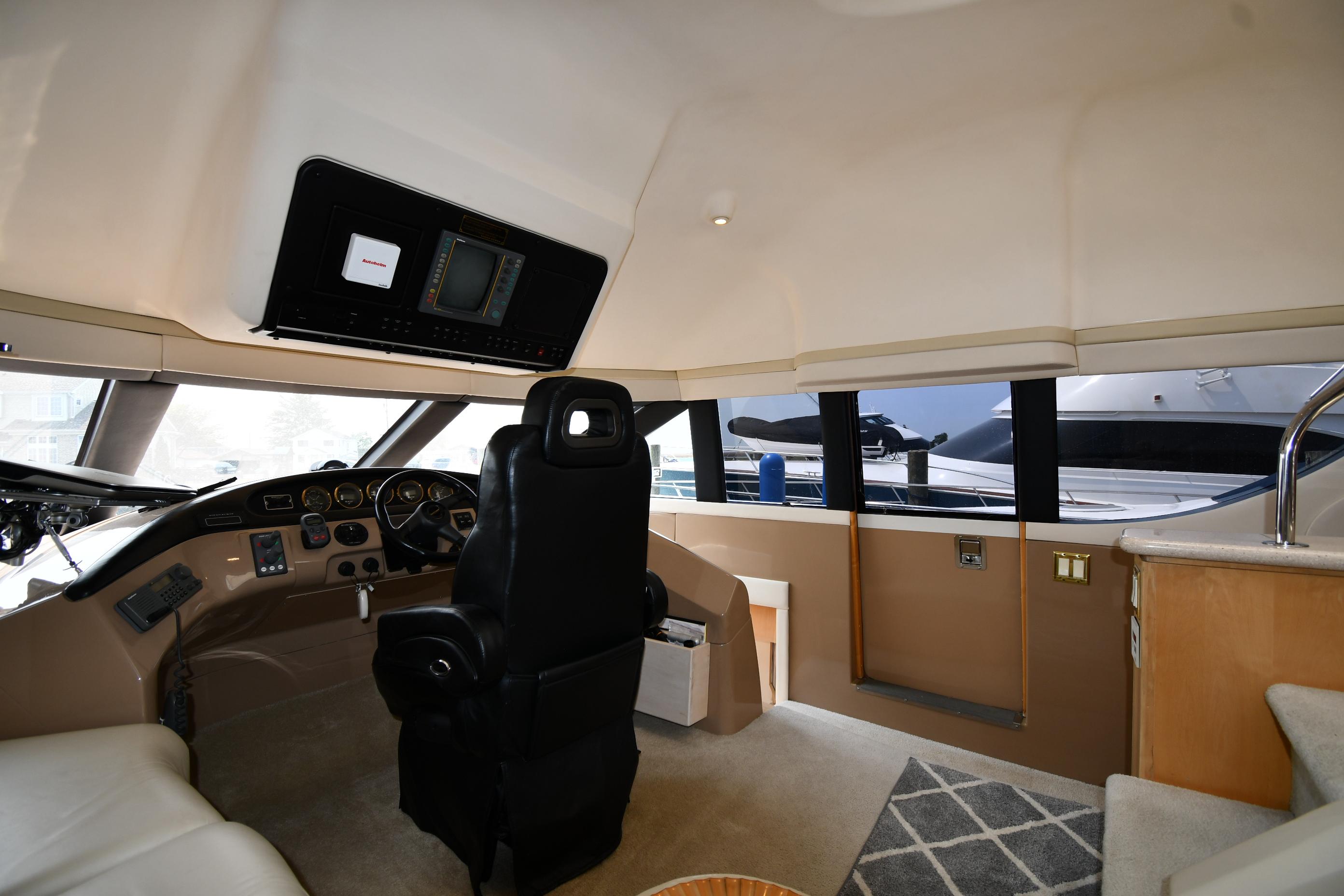 1998-carver-530-voyager-pilothouse-power-9826766-20250604115439002-1_XLARGE