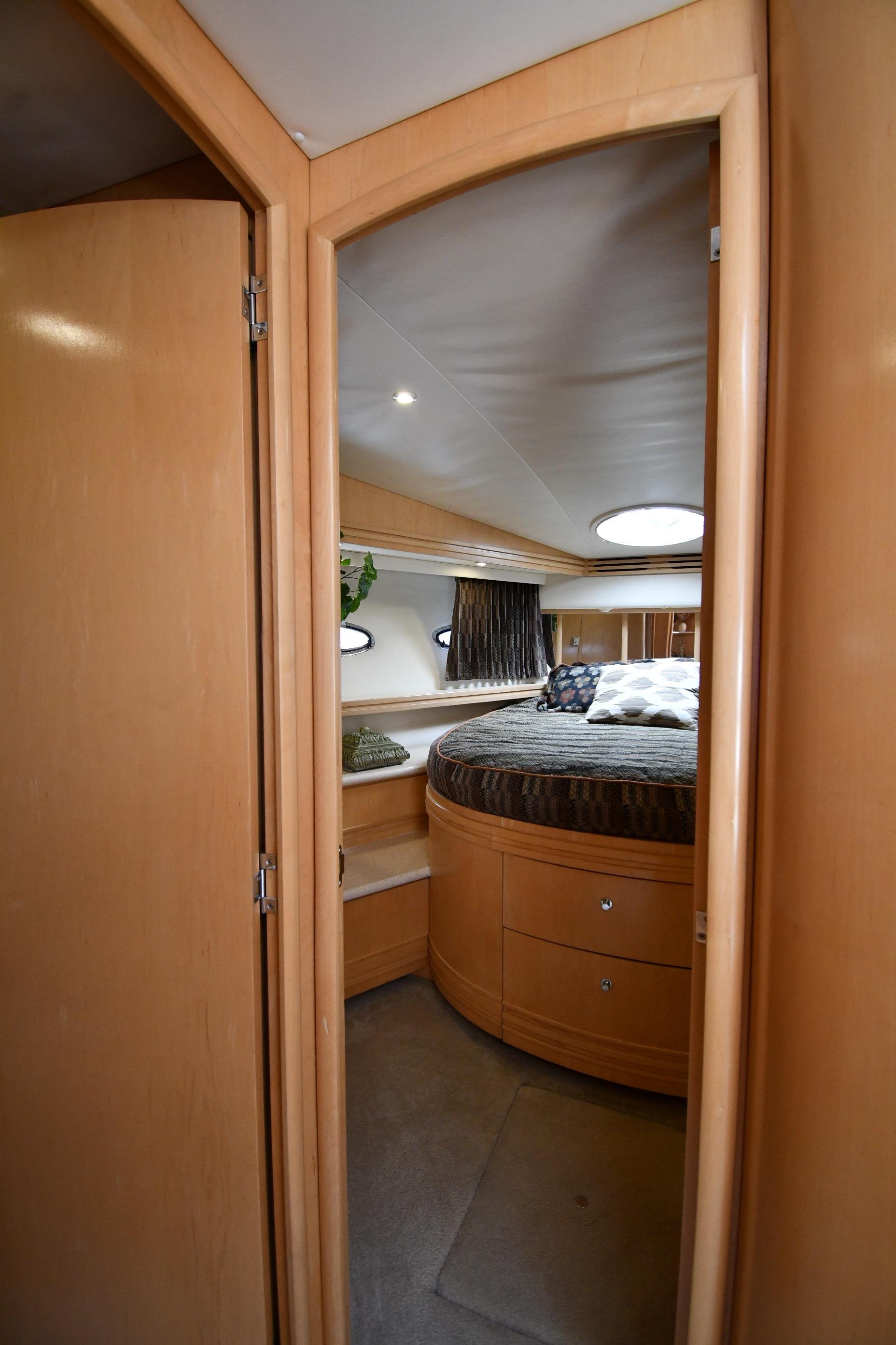 1998-carver-530-voyager-pilothouse-power-9826766-20250604115535530-1_XLARGE