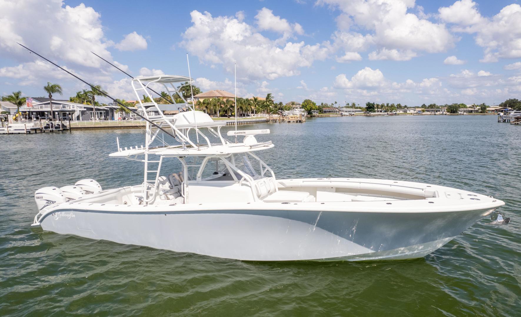 2015 Yellowfin 42 Offshore 'Servpro'