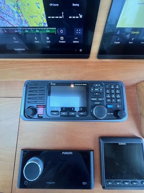 Control panel of 2021 Sabre 45 Salon Express with navigation and communication devices.