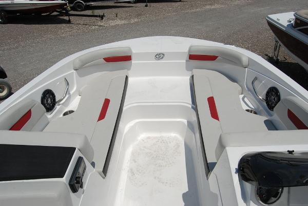 2021 Hurricane boat for sale, model of the boat is SS185 & Image # 6 of 12