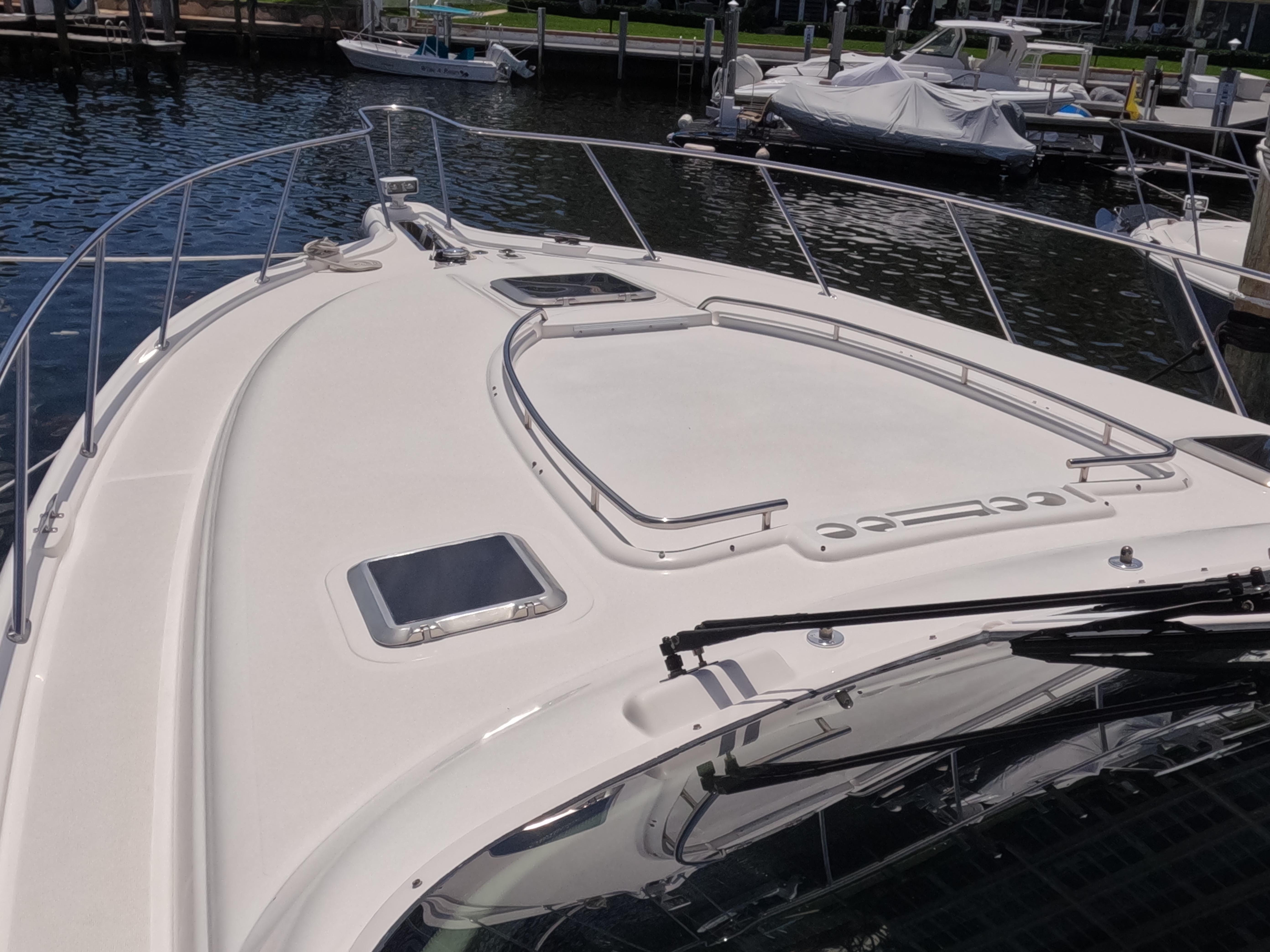 Tiara Yachts-4400 Sovran 2004-CC Rider FL-US-2004 Tiara Yachts 4400 Sovran boat deck, docked in a marina.-9631623 | Thumbnail