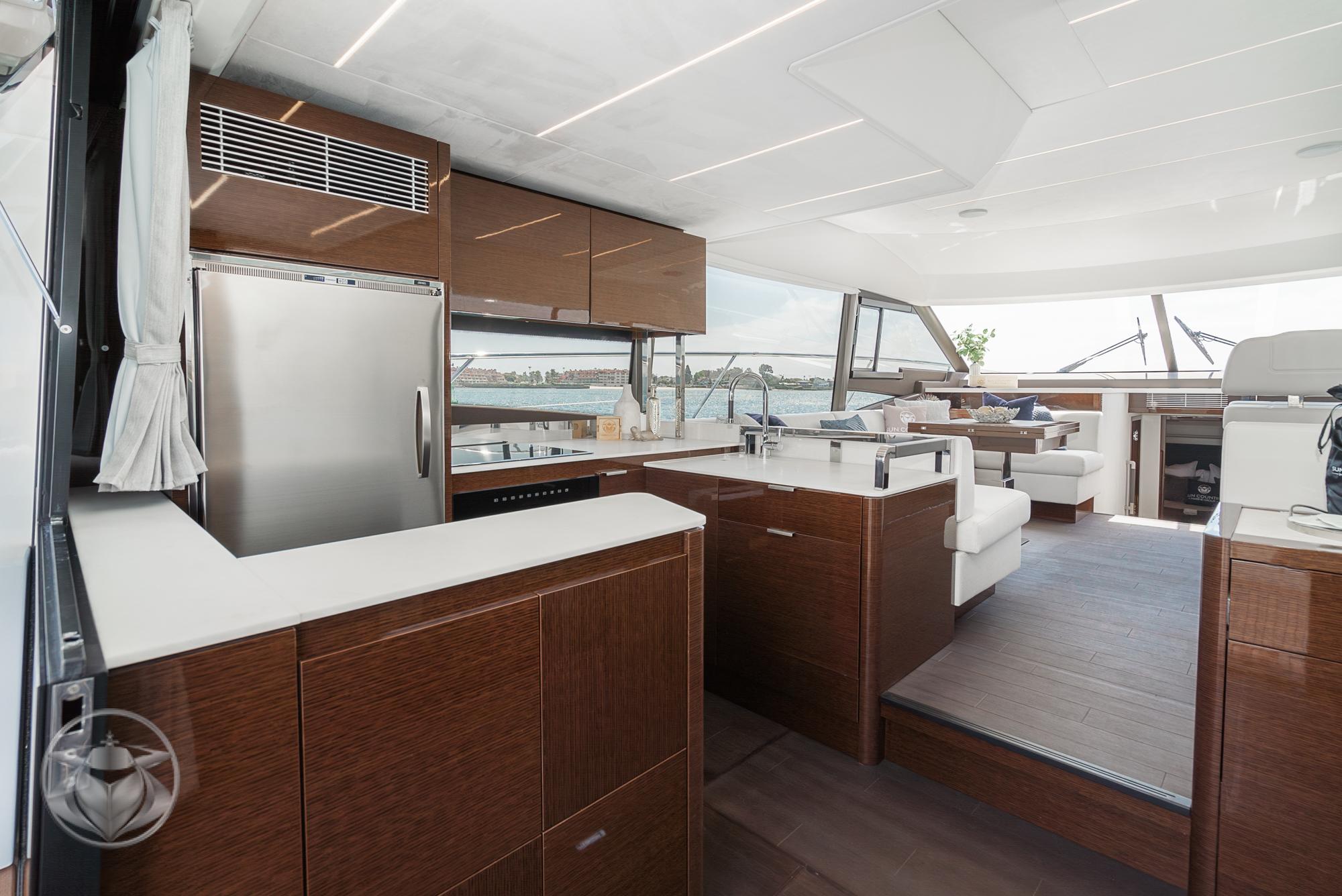 2024 Prestige 590 Fly #PR124A-24 inventory image at Sun Country Yachts, San Diego Marriott Marquis 2024 Prestige 590 Fly #PR124A-24 inventory image at Sun Country Yachts, San Diego Marriott Marquis