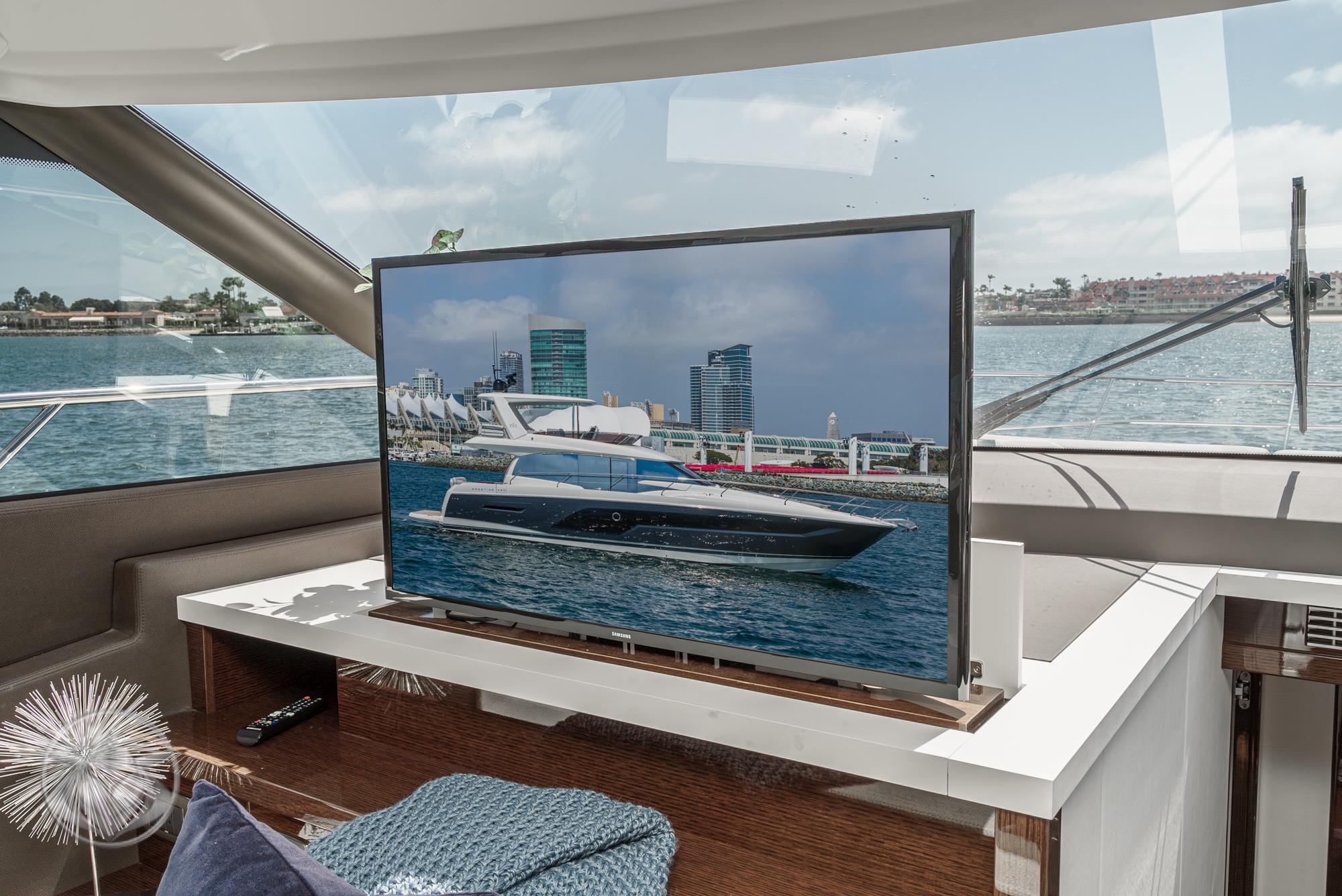 2024 Prestige 590 Fly #PR124A-24 inventory image at Sun Country Yachts, San Diego Marriott Marquis 2024 Prestige 590 Fly #PR124A-24 inventory image at Sun Country Yachts, San Diego Marriott Marquis