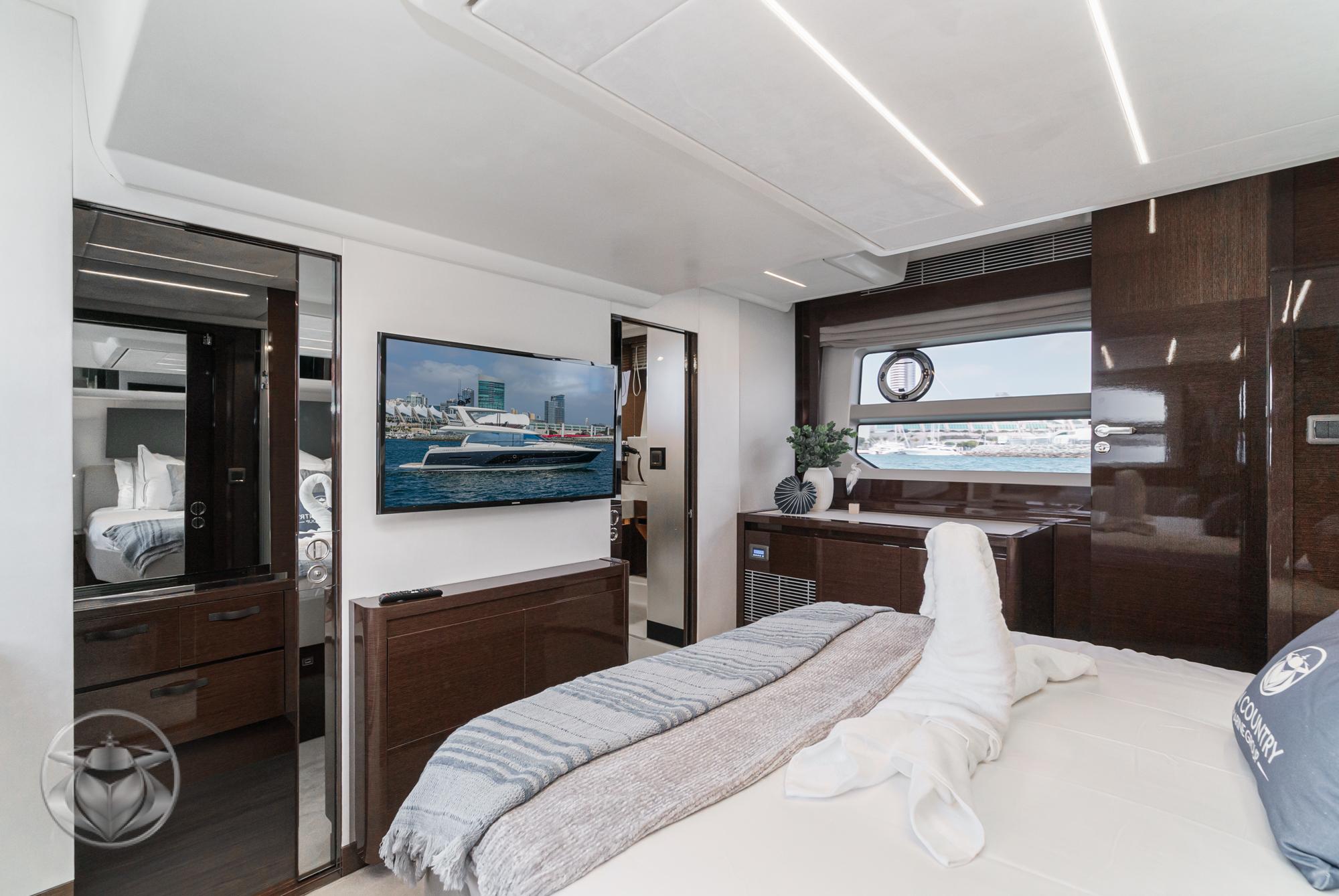 2024 Prestige 590 Fly #PR124A-24 inventory image at Sun Country Yachts, San Diego Marriott Marquis 2024 Prestige 590 Fly #PR124A-24 inventory image at Sun Country Yachts, San Diego Marriott Marquis