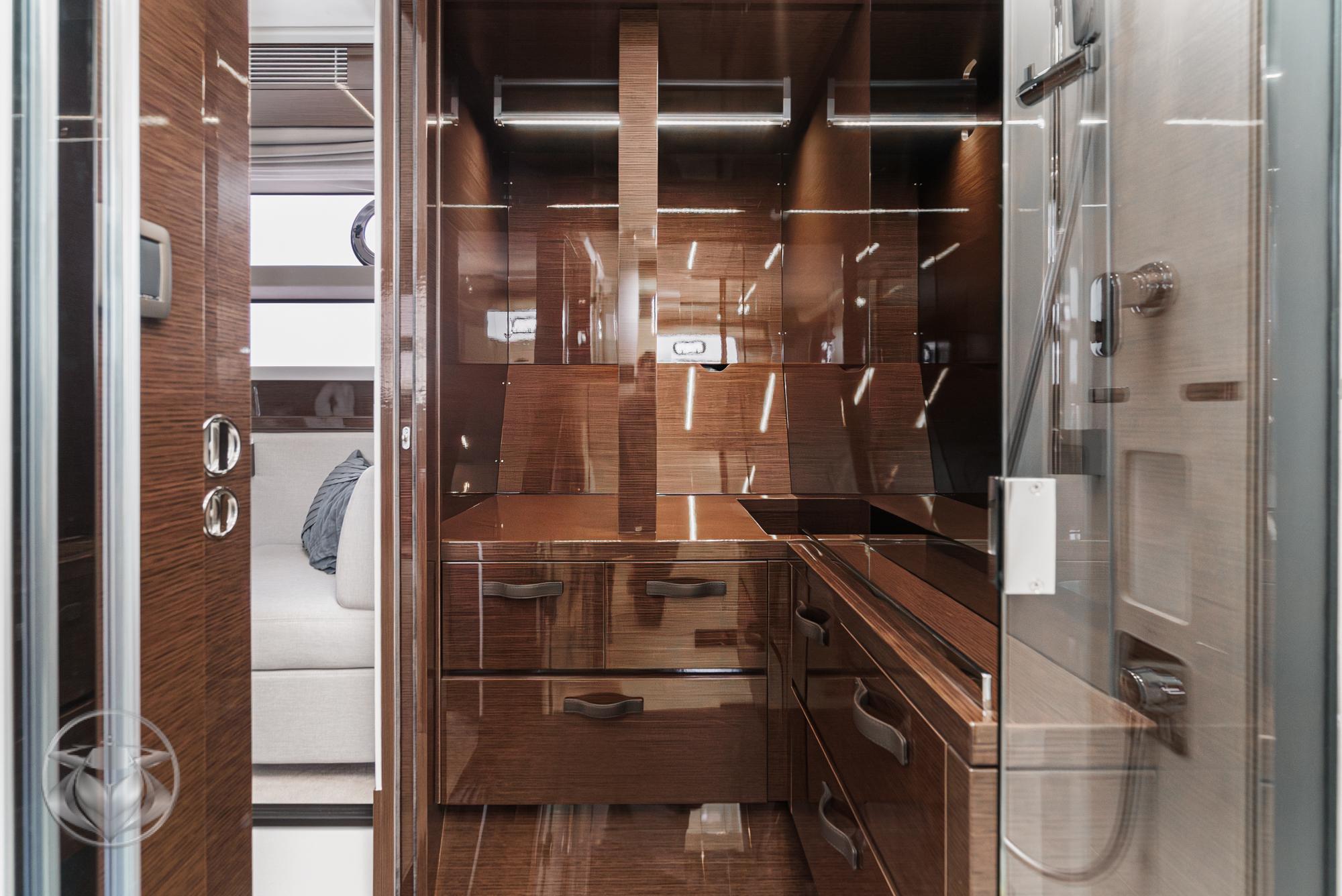 2024 Prestige 590 Fly #PR124A-24 inventory image at Sun Country Yachts, San Diego Marriott Marquis 2024 Prestige 590 Fly #PR124A-24 inventory image at Sun Country Yachts, San Diego Marriott Marquis