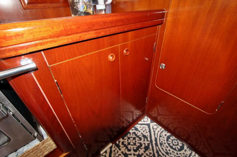 Yacht Photos Pics