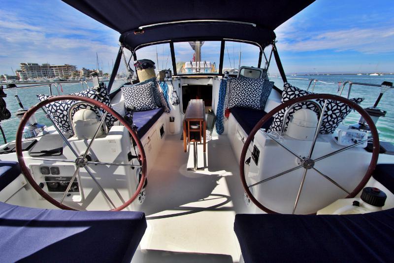 Yacht Photos Pics